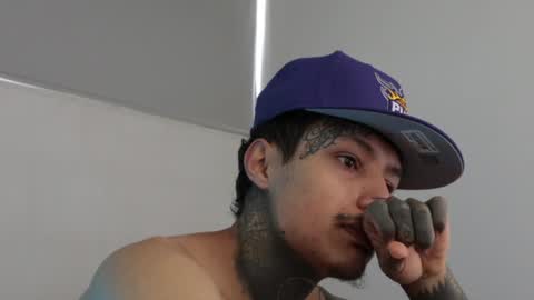 Snapshot of trieone chatting on 3, 12, 2024 - trieone online show from 3, 12, 2024