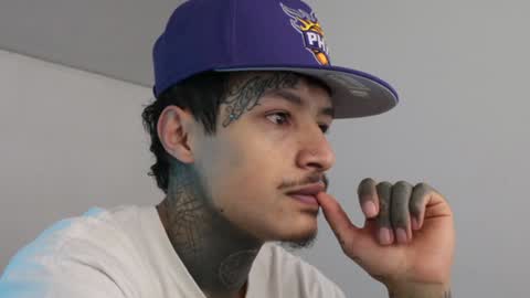 Snapshot of trieone chatting on 18, 12, 2024 - trieone online show from 18, 12, 2024