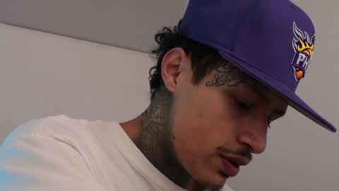 Snapshot of trieone chatting on 18, 12, 2024 - trieone online show from 18, 12, 2024