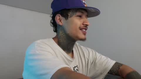 Snapshot of trieone chatting on 1, 1, 2025 - trieone online show from 1, 1, 2025