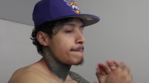 Snapshot of trieone chatting on 9, 1, 2025 - trieone online show from 9, 1, 2025