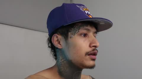 Snapshot of trieone chatting on 25, 2, 2025 - trieone online show from 25, 2, 2025