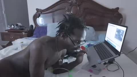 Snapshot of triggerhappycj1 chatting on 14, 6, 2026 triggerhappycj1 online show from 14, 6, 2026