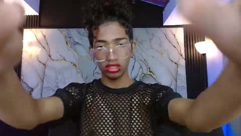 Snapshot of triiangel_latinboy chatting on 20, 4, 2026 Johan online show from 20, 4, 2026