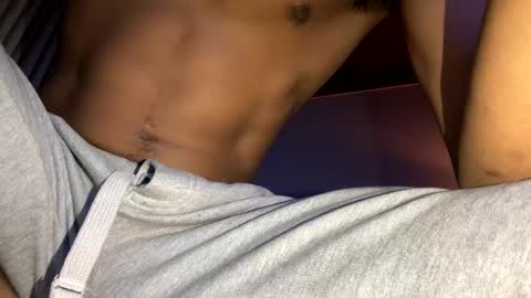 Snapshot of trillahung chatting on 17, 12, 2024 WapBopper online show from 17, 12, 2024