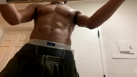 Snapshot of trillahung chatting on 26, 1, 2025 WapBopper online show from 26, 1, 2025