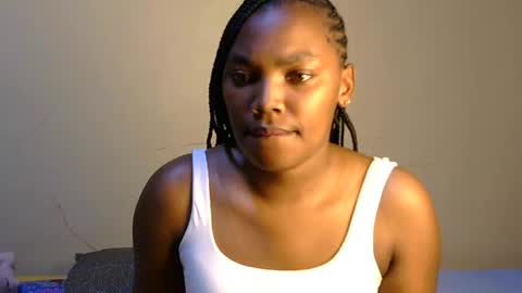 Snapshot of trina_z chatting on 18, 7, 2026 trina_z online show from 18, 7, 2026