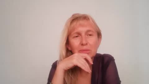 Snapshot of trinaadair chatting on 5, 12, 2025 TrinaAdair online show from 5, 12, 2025