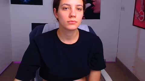 Snapshot of triniti_love chatting on 24, 12, 2024 Trinity online show from 24, 12, 2024