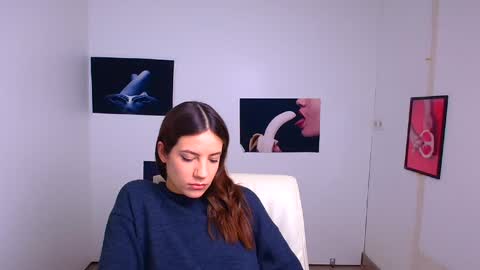 Snapshot of triniti_love chatting on 12, 1, 2025 Trinity online show from 12, 1, 2025