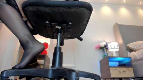 Snapshot of trinitixx chatting on 30, 12, 2024 Triny online show from 30, 12, 2024