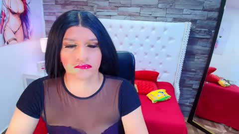 Snapshot of trinity_tsx chatting on 4, 10, 2025 SOFIA online show from 4, 10, 2025