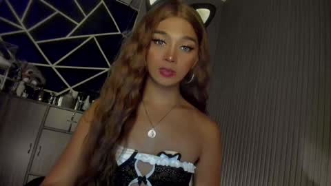 Ms Ella online show from 5, 12, 2024