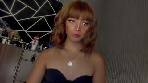 Ms Ella online show from 7, 1, 2025