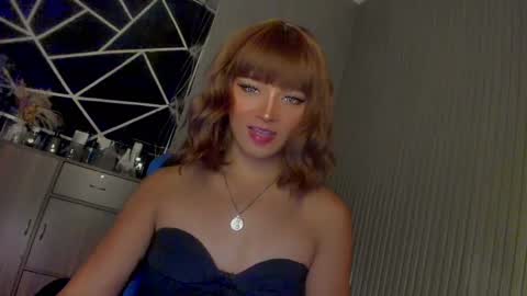 Ms Ella online show from 4, 2, 2025