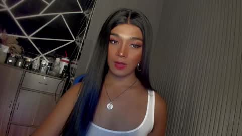 Ms Ella online show from 22, 2, 2025