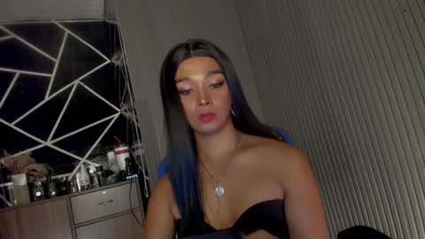 Ms Ella online show from 26, 2, 2025