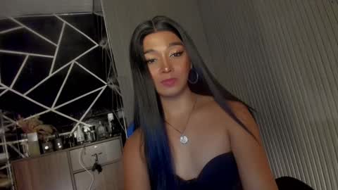 Ms Ella online show from 27, 2, 2025