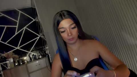 Ms Ella online show from 8, 3, 2025