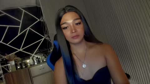 Ms Ella online show from 9, 3, 2025