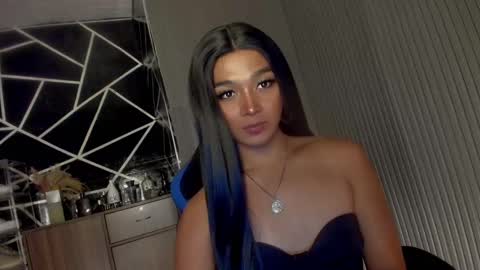 Ms Ella online show from 12, 3, 2025