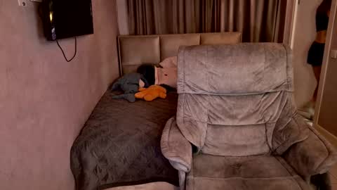 tripleprinces online show from 7, 2, 2026