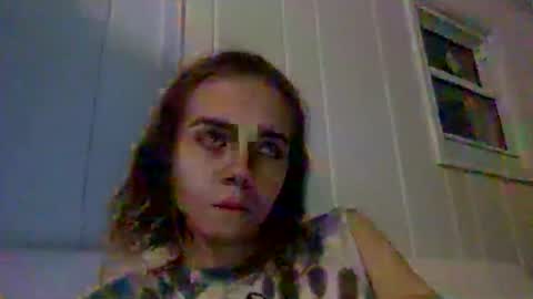 Snapshot of trippybb222 chatting on 14, 12, 2025 trippybb222 online show from 14, 12, 2025