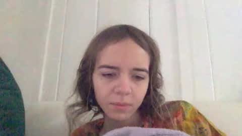 Snapshot of trippybb222 chatting on 17, 12, 2025 trippybb222 online show from 17, 12, 2025