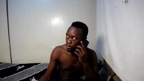 Snapshot of trisboo5 chatting on 5, 1, 2025 Trisboo5 online show from 5, 1, 2025