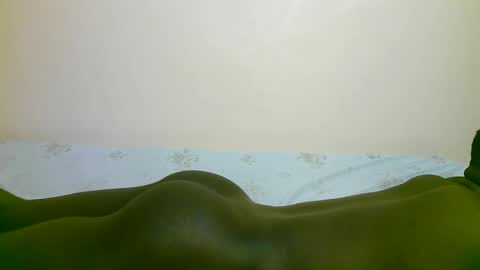 Snapshot of trisboo5 chatting on 13, 12, 2025 Trisboo5 online show from 13, 12, 2025