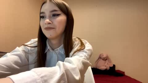 Snapshot of trishaawbrey chatting on 30, 10, 2025 Ur Trisha online show from 30, 10, 2025