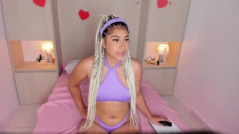 Snapshot of trishamoon chatting on 18, 2, 2025 TRISHA online show from 18, 2, 2025