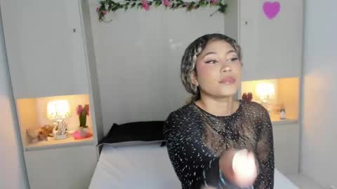 Snapshot of trishamoon chatting on 7, 3, 2025 TRISHA online show from 7, 3, 2025