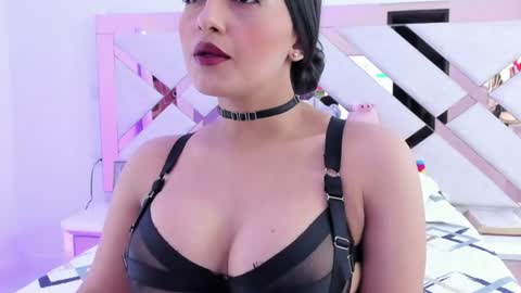 Snapshot of trissha_xk1 chatting on 9, 7, 2026 Trissha online show from 9, 7, 2026