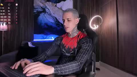 Snapshot of trisstan_ chatting on 29, 10, 2025 Alexander online show from 29, 10, 2025