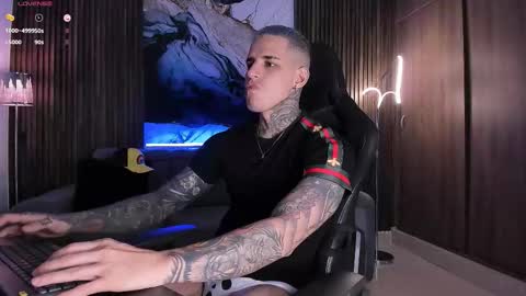 Snapshot of trisstan_ chatting on 7, 11, 2025 Alexander online show from 7, 11, 2025