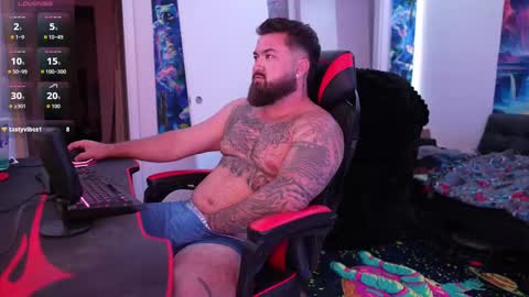 tristanhardwood online show from 7, 11, 2025