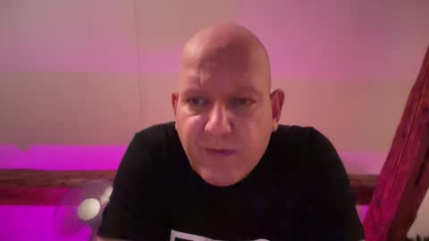 Triton online show from 28, 9, 2025