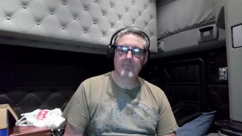 TiggerLover73 online show from 30, 9, 2025