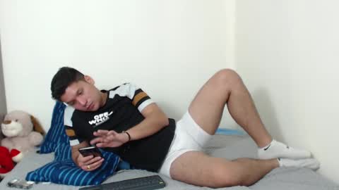 Snapshot of troy_evanss chatting on 9, 12, 2024 Troy online show from 9, 12, 2024