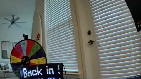 Snapshot of troy_greenxo chatting on 23, 5, 2026 Troy Green online show from 23, 5, 2026