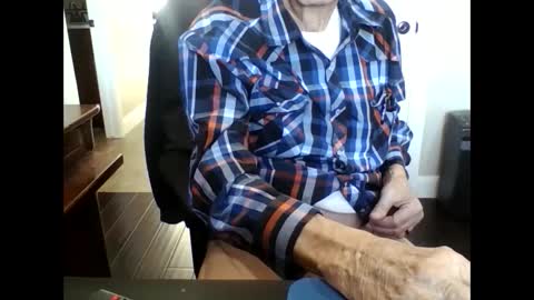 chuck trucker- skp online show from 27, 12, 2024