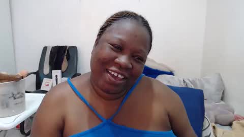Snapshot of truebella30 chatting on 4, 2, 2025 TrueBella30 online show from 4, 2, 2025