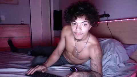 Snapshot of trvpurway chatting on 16, 12, 2025 trvpurway online show from 16, 12, 2025