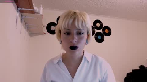 Snapshot of tryp666 chatting on 13, 11, 2025 Cait online show from 13, 11, 2025