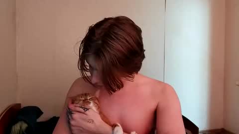 Emilum online show from 20, 2, 2025