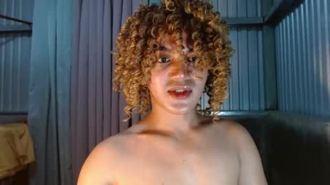 Snapshot of ts_afamhunterxx chatting on 24, 5, 2026 Goddess Mira online show from 24, 5, 2026