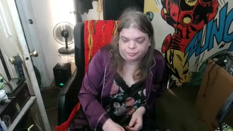 Snapshot of ts_anne chatting on 12, 3, 2025 Anne online show from 12, 3, 2025