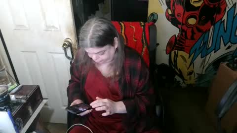 Snapshot of ts_anne chatting on 5, 10, 2025 Anne online show from 5, 10, 2025