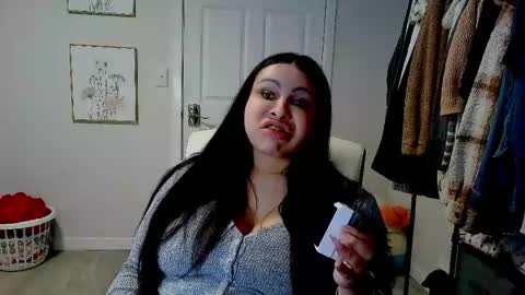 Snapshot of ts_day chatting on 5, 5, 2026 Day online show from 5, 5, 2026